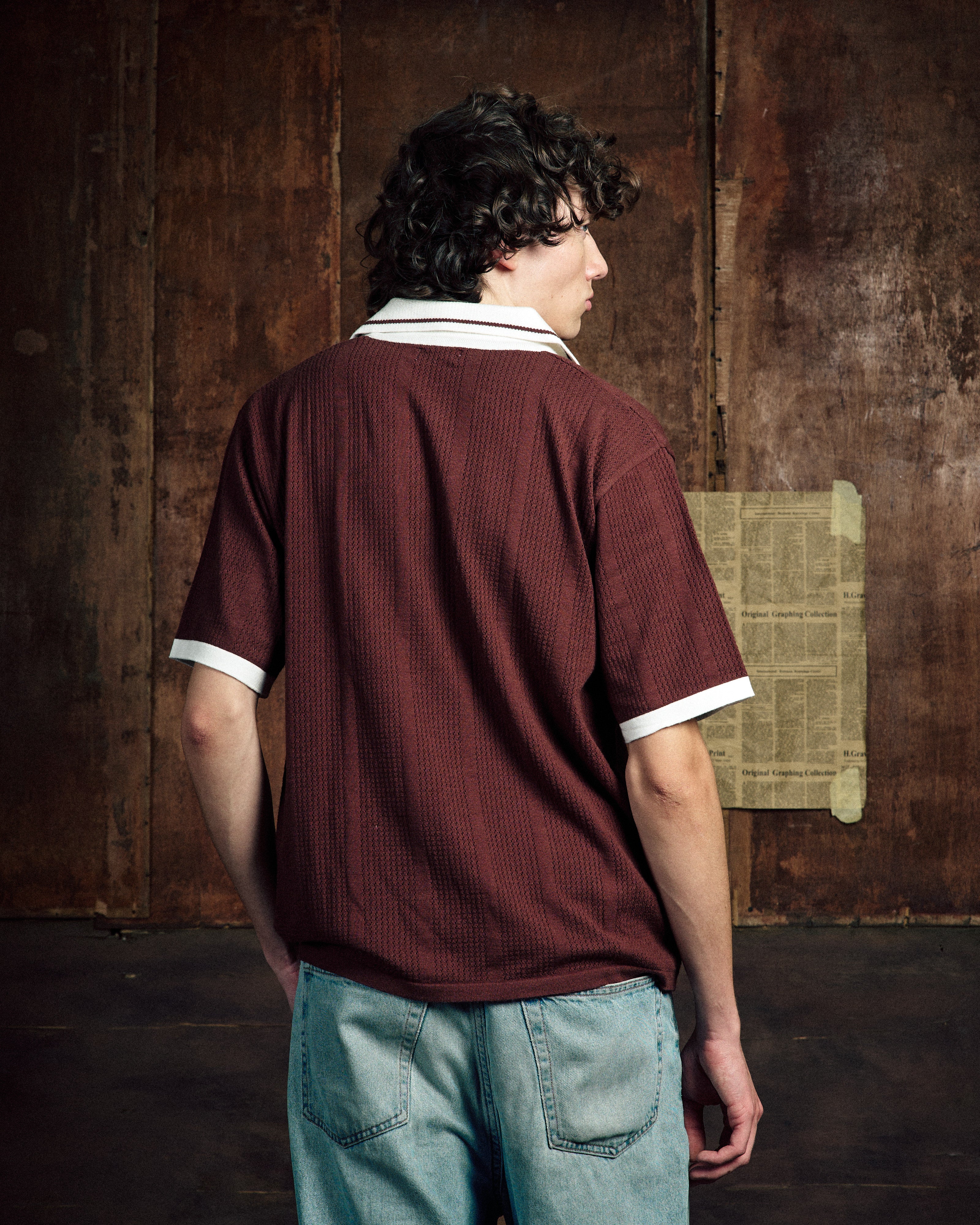 KNITTED BROWN POLO
